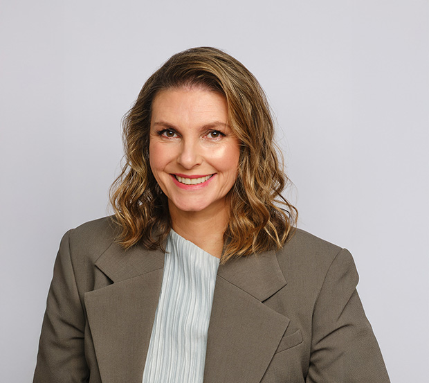 Elizabeth McIntyre,  CEO