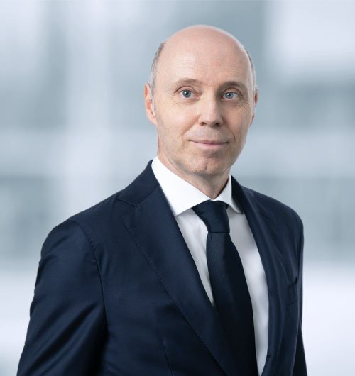 Dr. Daniel Hofer